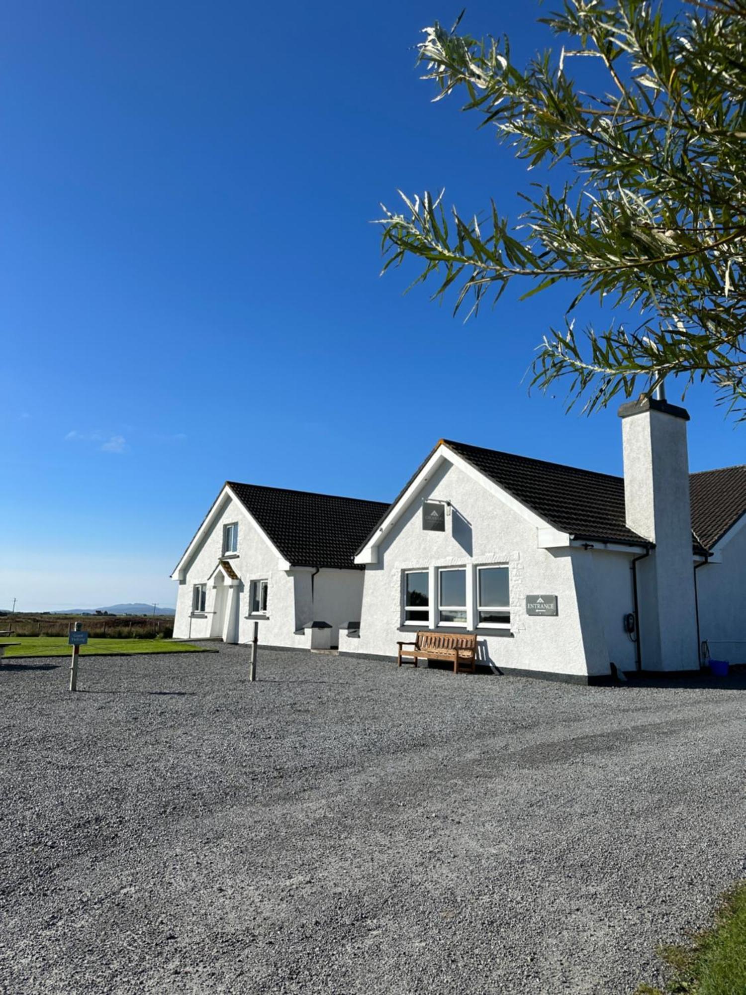 Grianaig Guest House & Restaurant, South Uist, Outer Hebrides Daliburgh  ภายนอก รูปภาพ